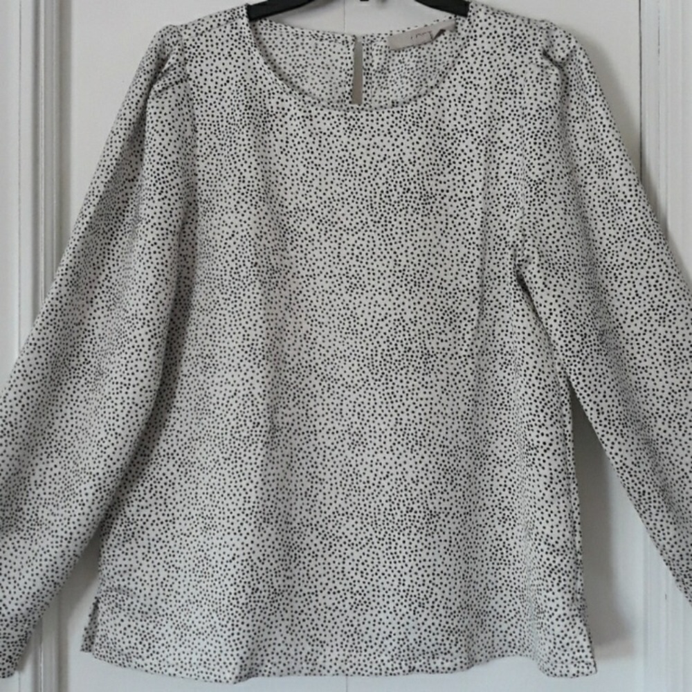 Loft Petites b&w silky polka dot blouse